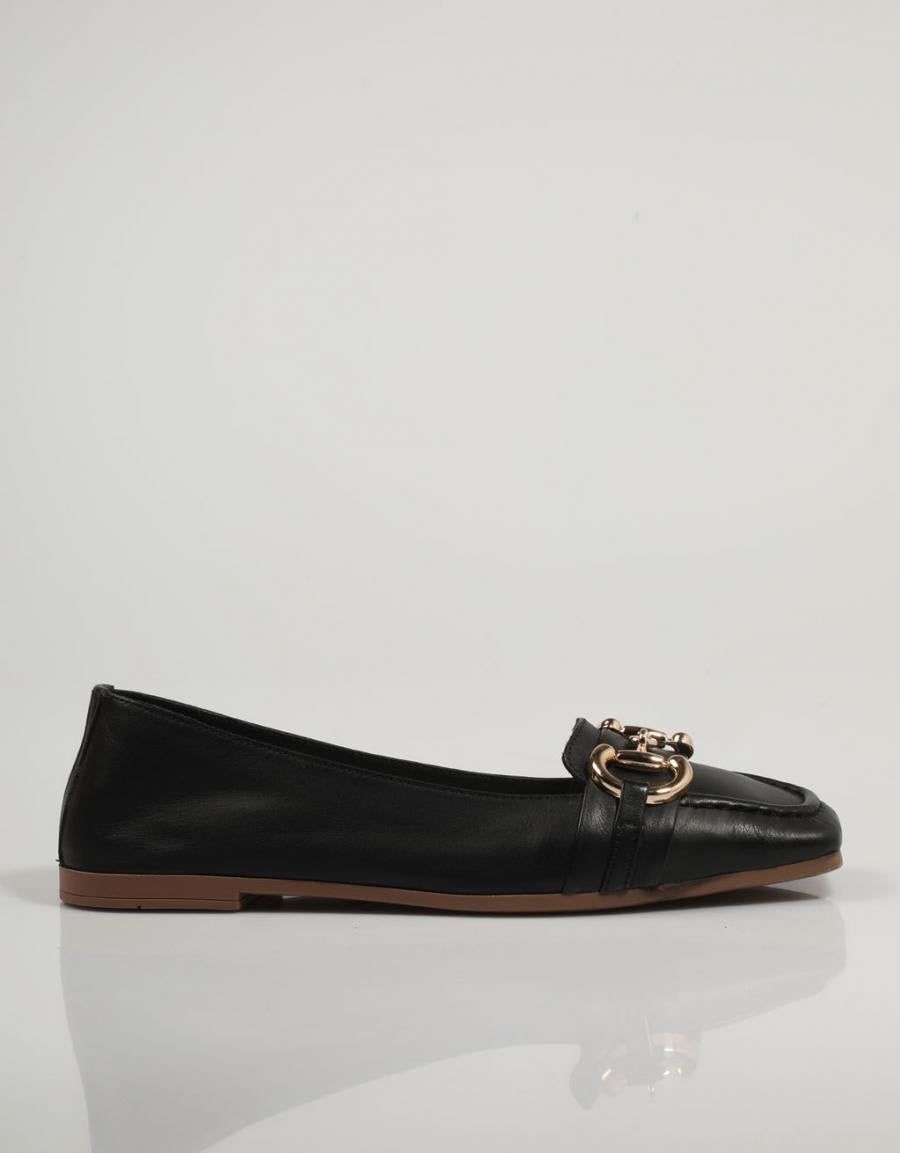 ZAPATOS VESTIR TOP 3 23352 en color Negro