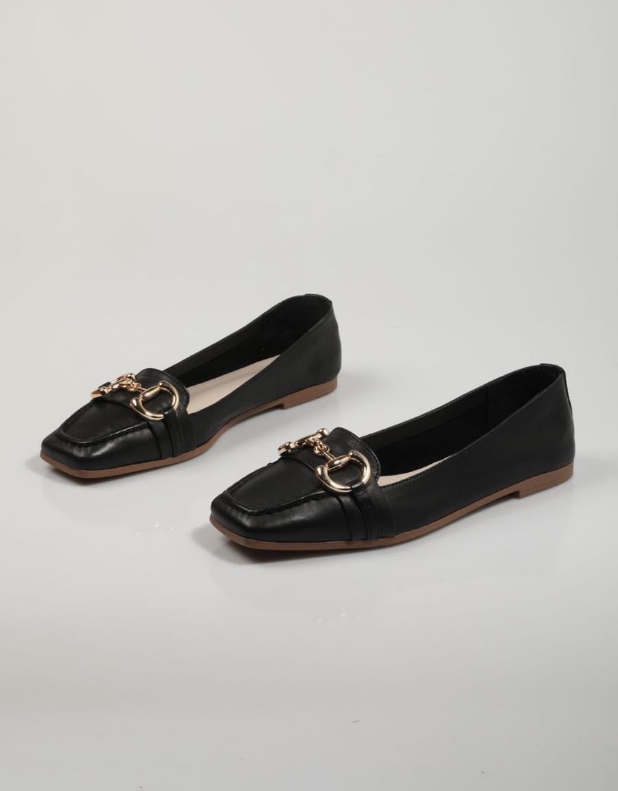 ZAPATOS VESTIR TOP 3 23352 en color Negro