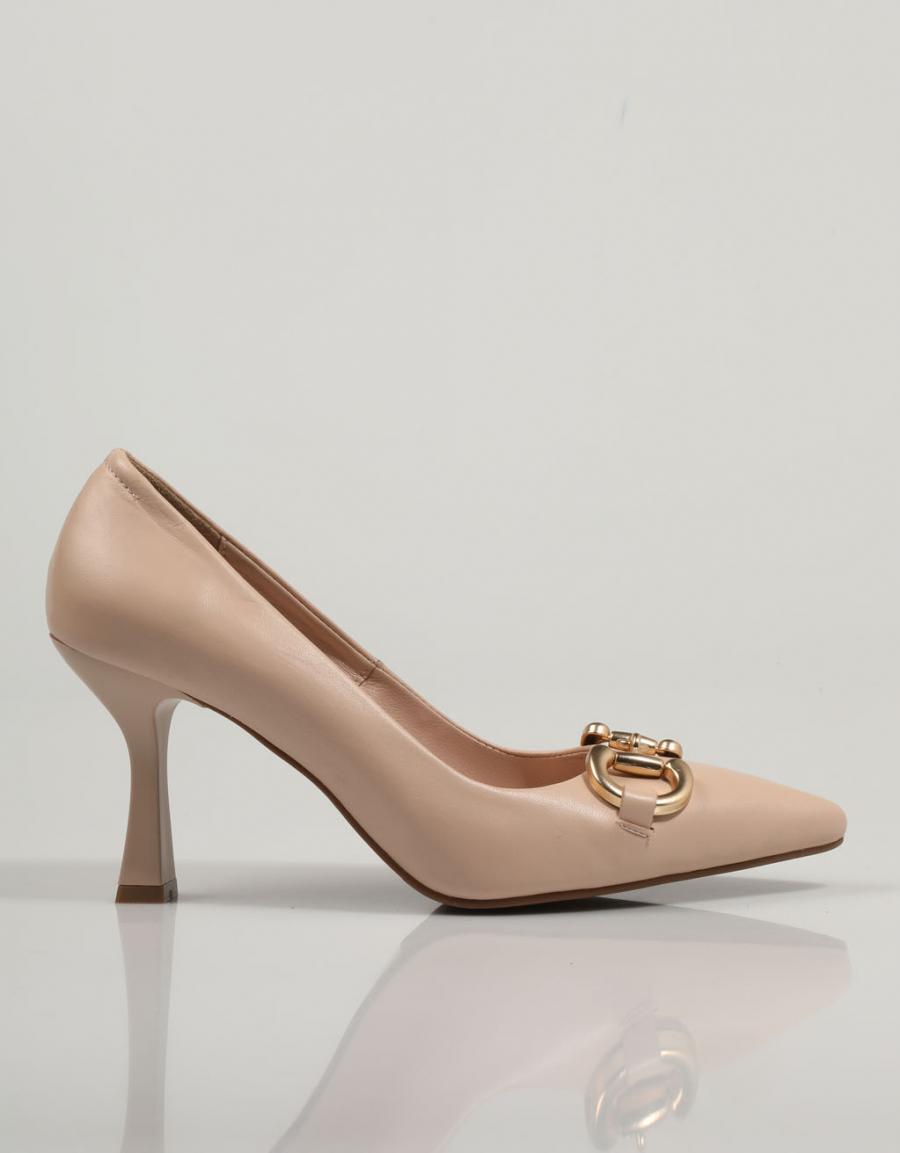 ZAPATOS VESTIR TOP 3 23300 en color Nude