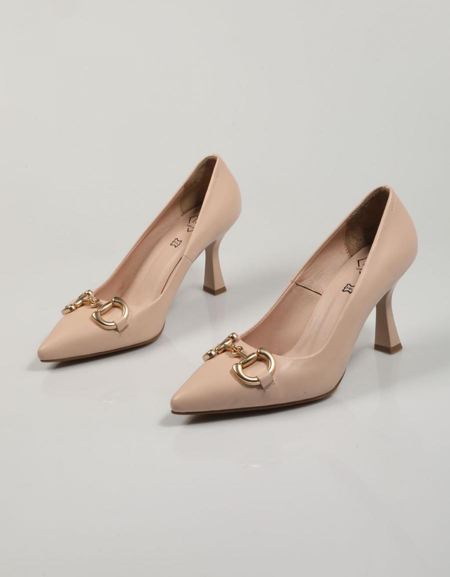 ZAPATOS VESTIR TOP 3 23300 en color Nude