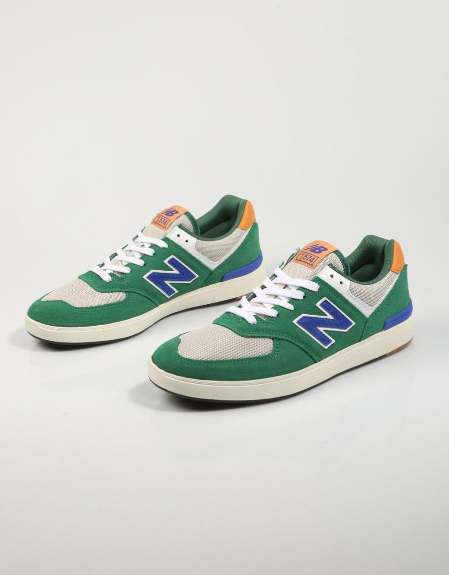 ZAPATILLAS NEW BALANCE CT574 en color Verde