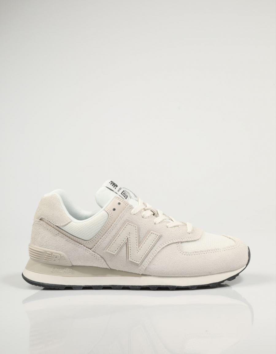 ZAPATILLAS NEW BALANCE U574 en color Hielo