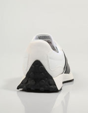 ZAPATILLAS NEW BALANCE GS327 en color Blanco