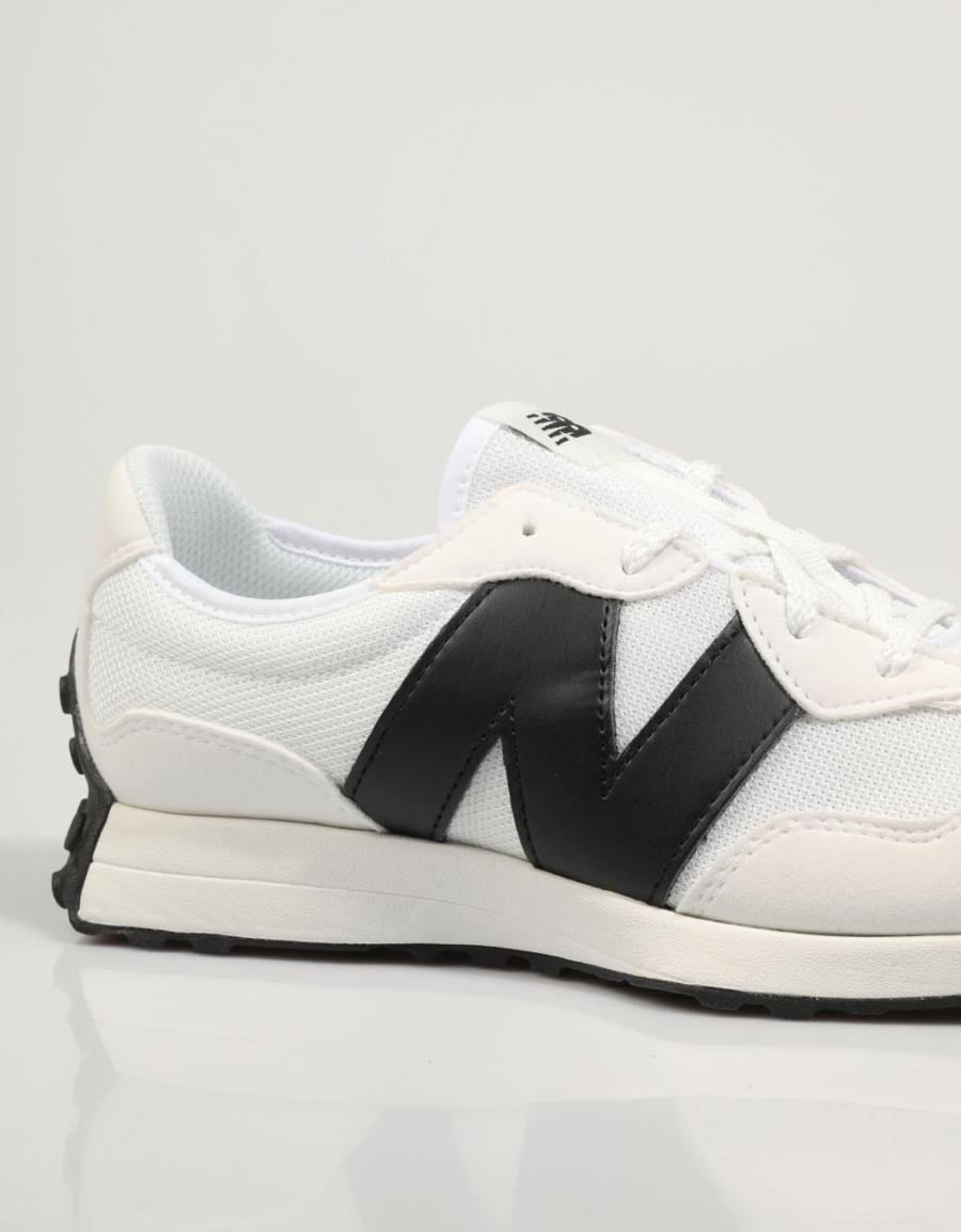ZAPATILLAS NEW BALANCE GS327 en color Blanco
