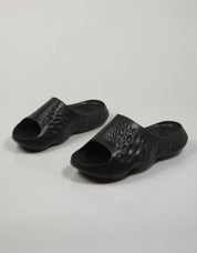 CHANCLAS NEW BALANCE SUFHU en color Negro