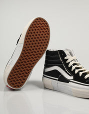 ZAPATILLAS VANS SK8 HI RECONSTRUCT en color Negro