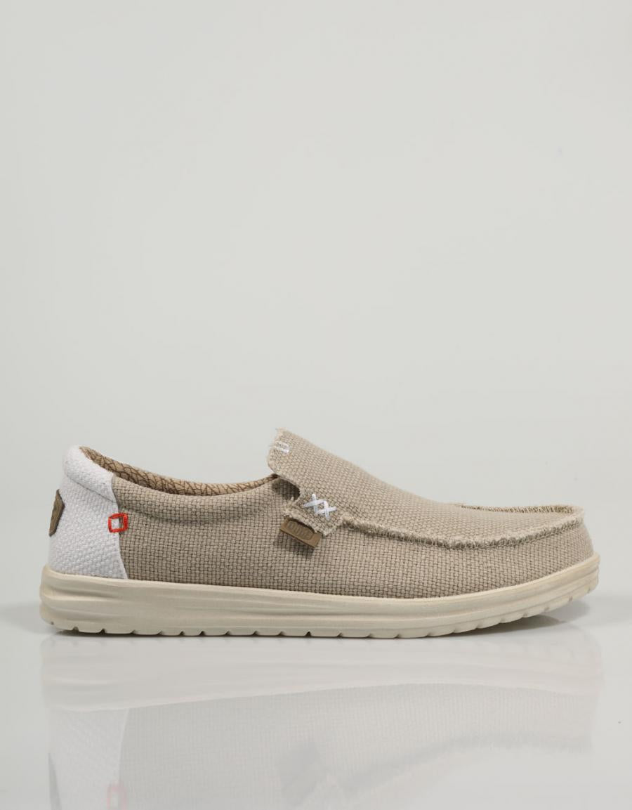 ZAPATOS SPORT DUDE MIKKA en color Beige