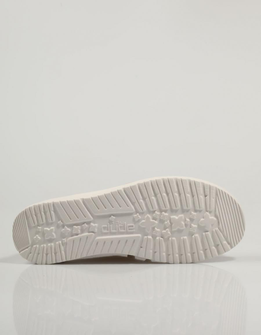 ZAPATOS SPORT DUDE WENDY en color Hielo