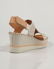 SANDALIAS PIKOLINOS AGUADULCE en color Hielo