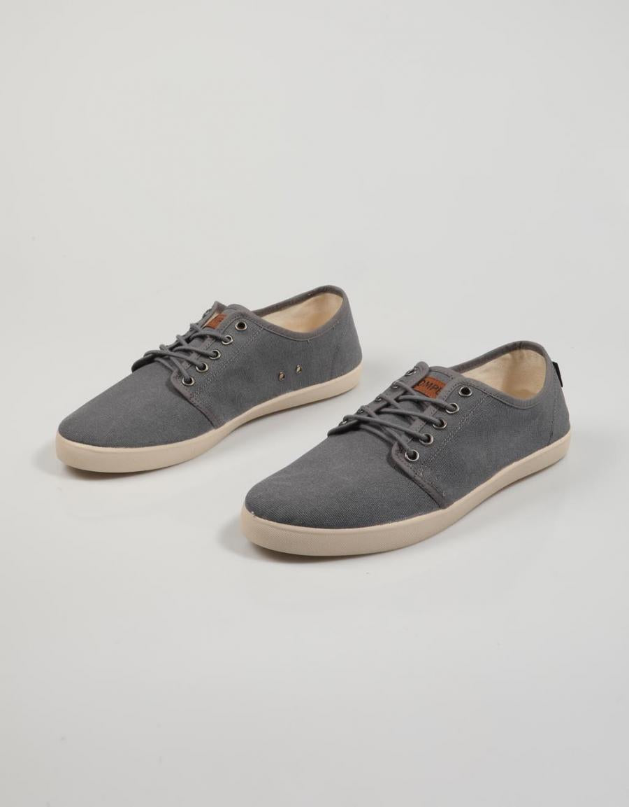 ZAPATOS SPORT POMPEII HIGBY en color Azul marino