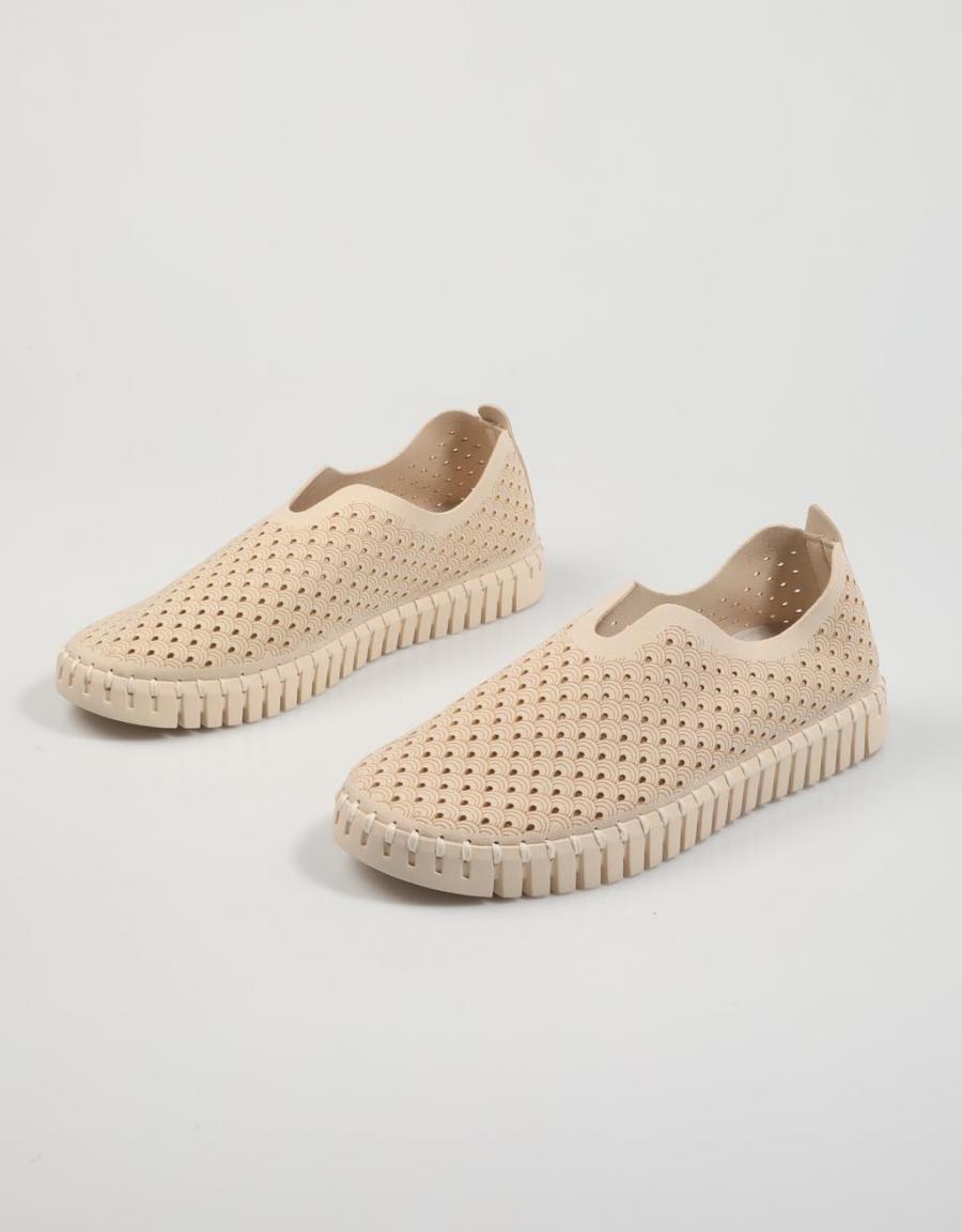 ZAPATOS SPORT ILSE TULIP en color Beige