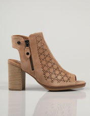 SANDALIAS XTI 141100 en color Cuero