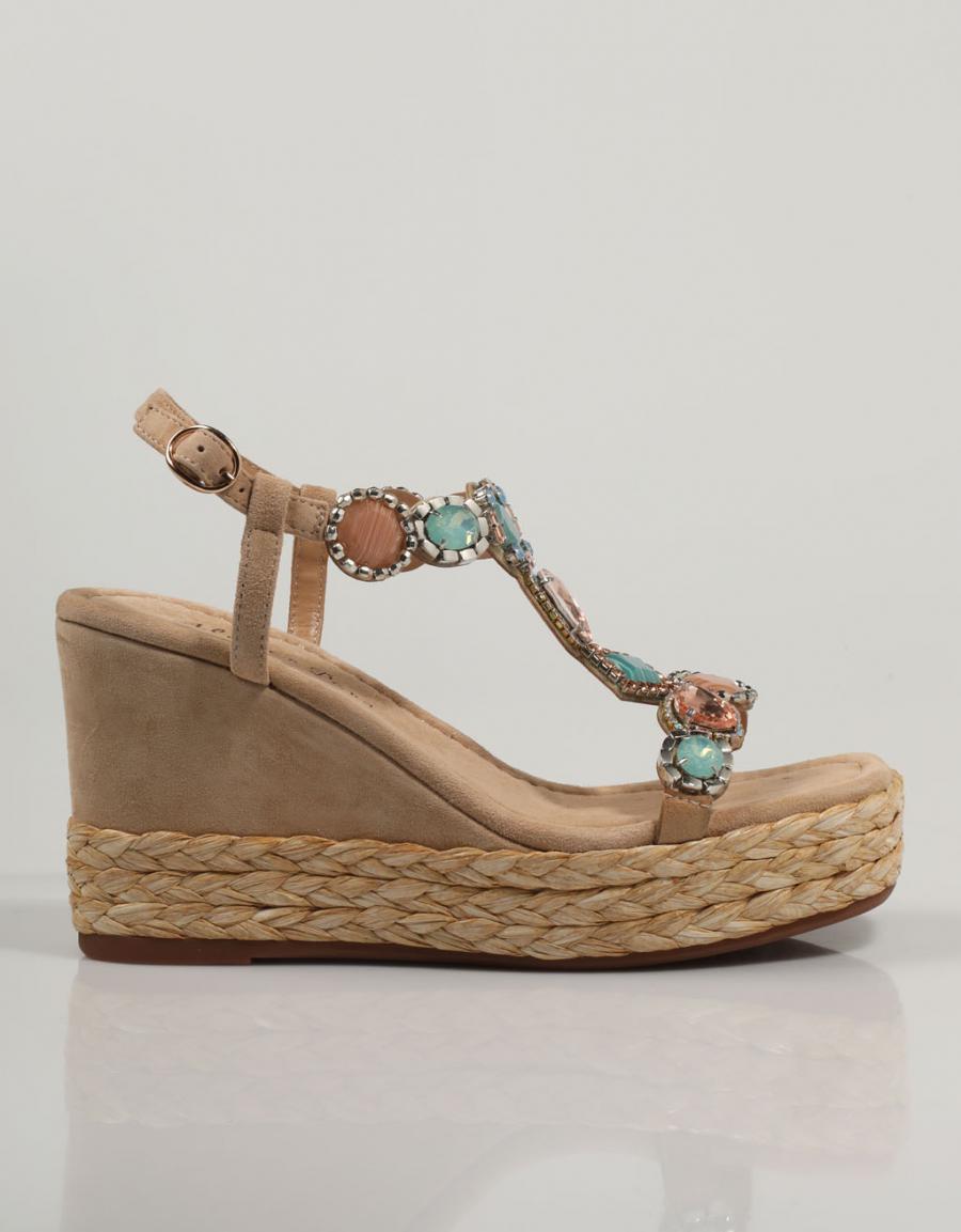 Calzado Alma En Pena Novedades ALMA EN PENA 510, SANDALIAS Beige