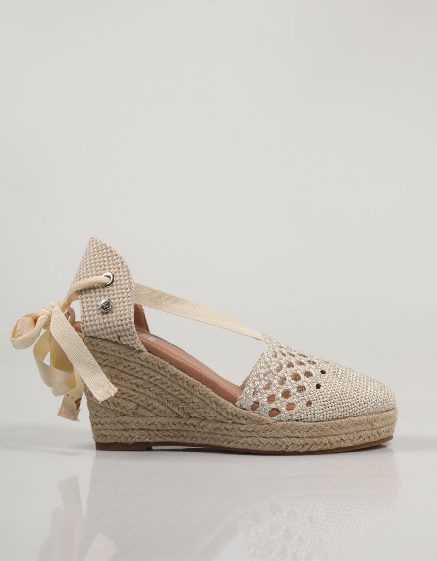 SANDALIAS XTI 043821 en color Hielo