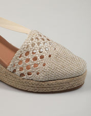 SANDALIAS XTI 043821 en color Hielo