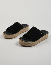 SANDALIAS XTI 141253 en color Negro