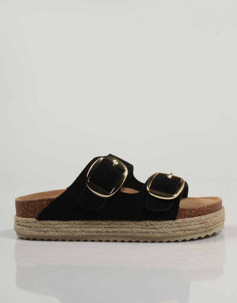SANDALIAS XTI 141269 en color Negro