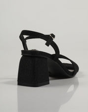 SANDALIAS XTI 45278 en color Negro