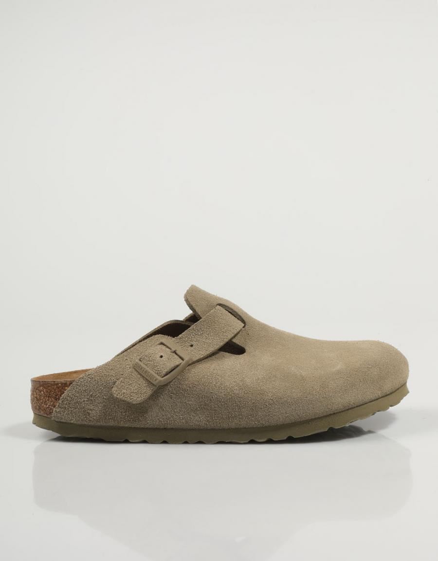 SANDALIAS BIRKENSTOCK BOSTON en color Kaki