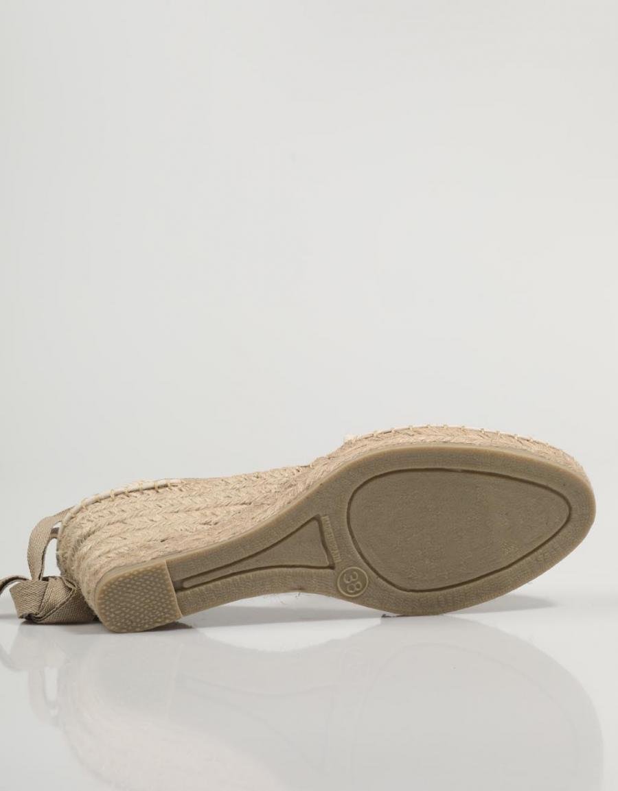 SANDALIAS SALVI 106 en color Kaki