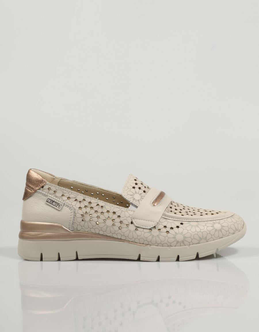 ZAPATOS SPORT PIKOLINOS 6518 en color Hielo