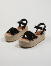 SANDALIAS REFRESH 170794 en color Negro