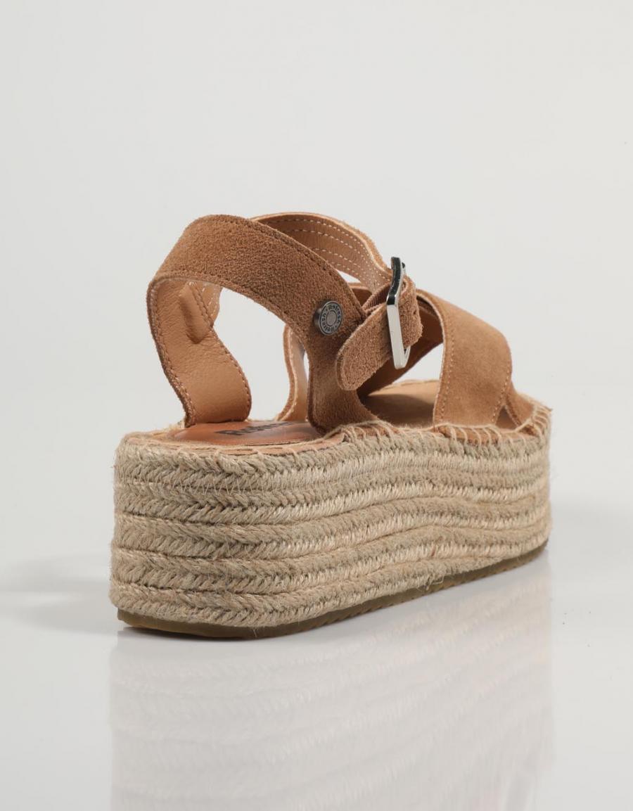 SANDALIAS REFRESH 170794 en color Cuero