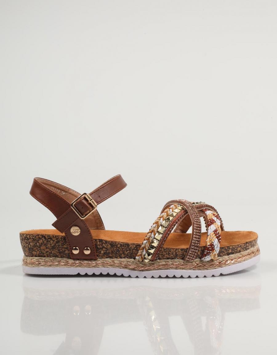 SANDALIAS ISTERIA 23119 en color Cuero