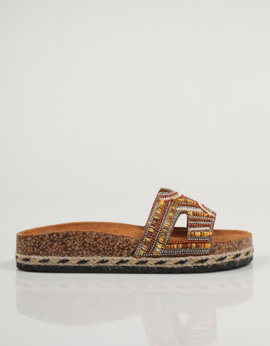 SANDALIAS ISTERIA 23137 en color Cuero