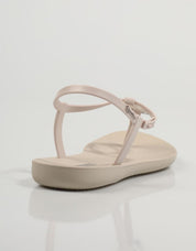 CHANCLAS IPANEMA AH058 en color Beige