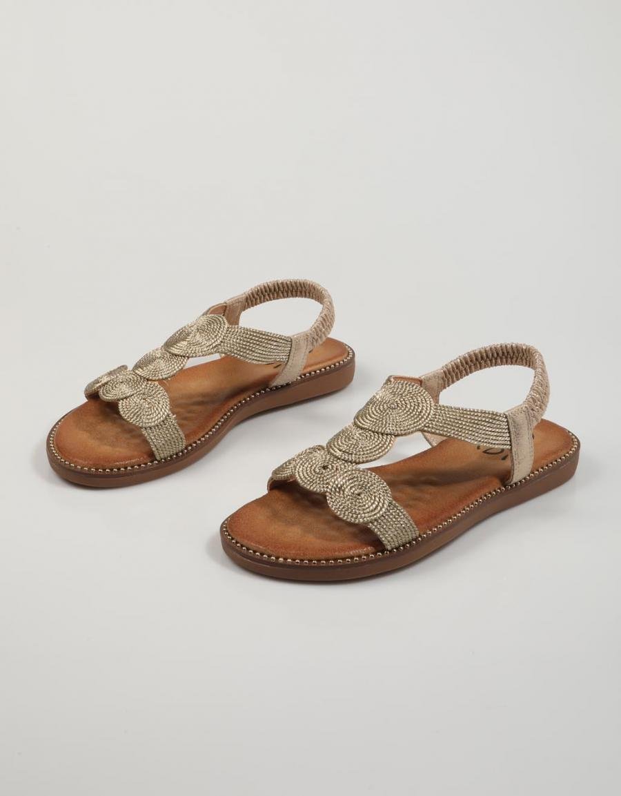SANDALIAS EXE ZF1982 en color Oro