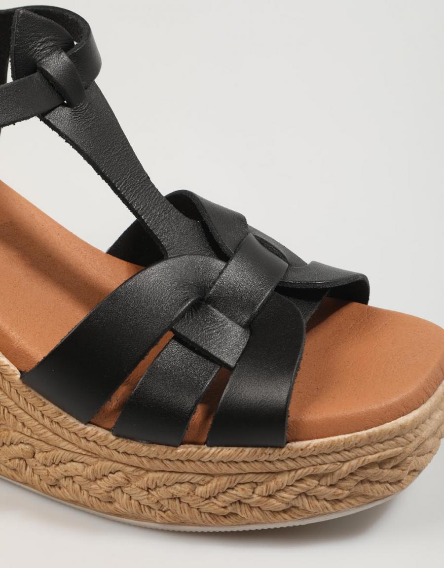 SANDALIAS REBECCA HOPE 5225 en color Negro