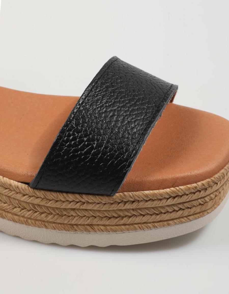 SANDALIAS REBECCA HOPE 5208 en color Negro