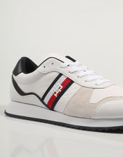 ZAPATILLAS TOMMY HILFIGER RUNNER en color Blanco