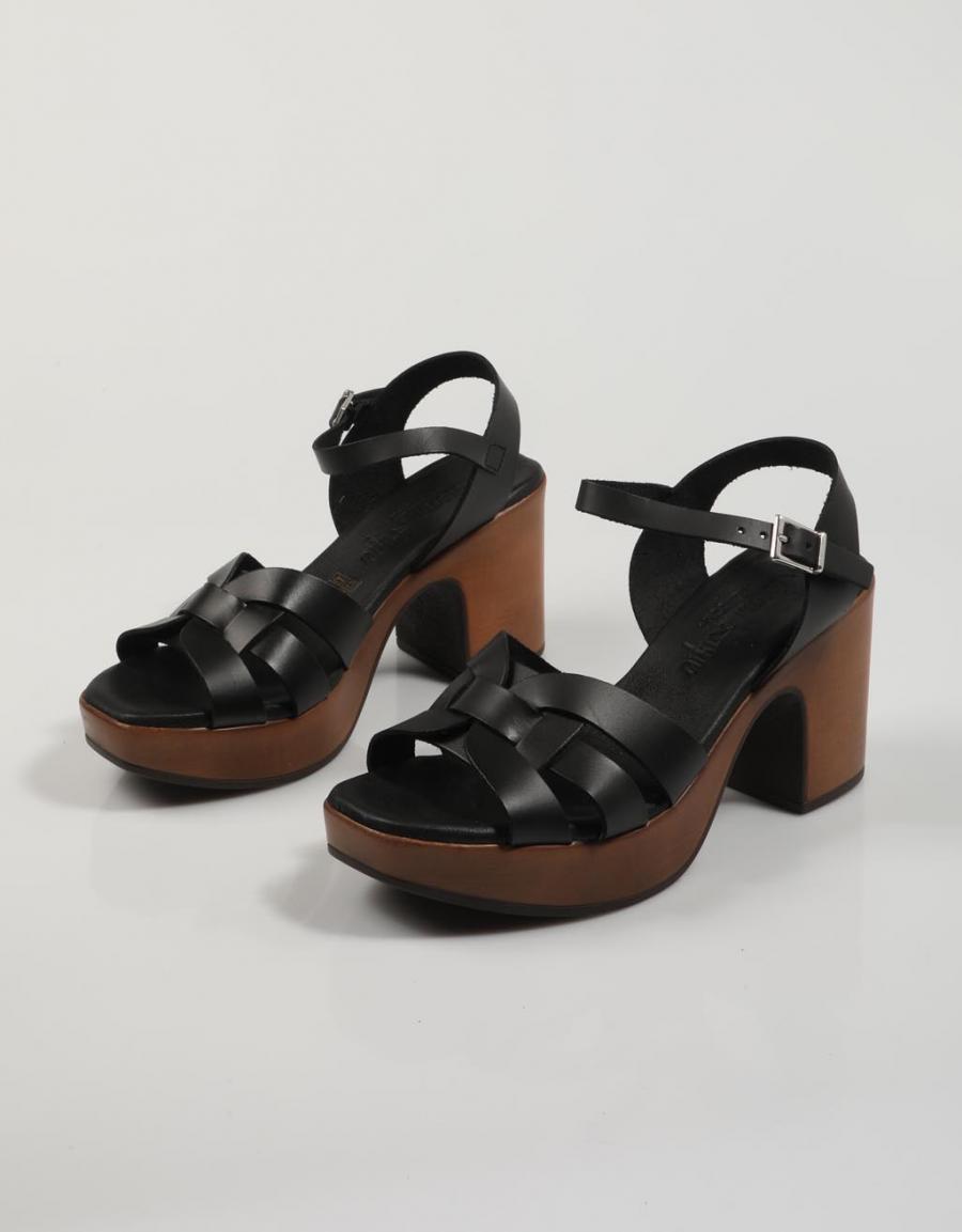 SANDALIAS REBECCA HOPE 5243 en color Negro