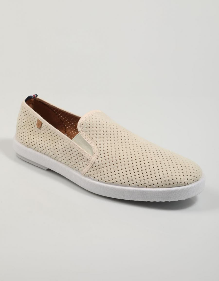 ZAPATOS SPORT VERBENAS TEO en color Beige