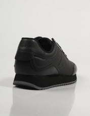 ZAPATILLAS CALVIN KLEIN LOW en color Negro