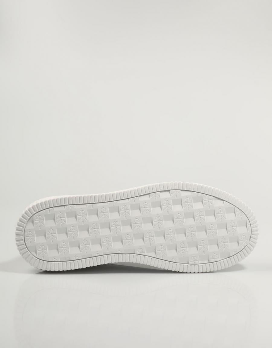 ZAPATILLAS CALVIN KLEIN CHUNKY en color Blanco
