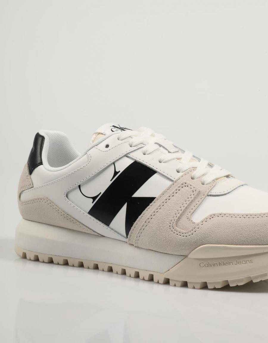 ZAPATILLAS CALVIN KLEIN TOOTHY en color Blanco