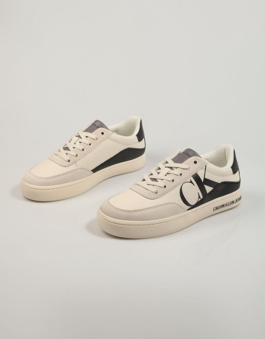 ZAPATILLAS CALVIN KLEIN CLASSIC CUPSOLE LACEUP MIX LTH en color Blanco