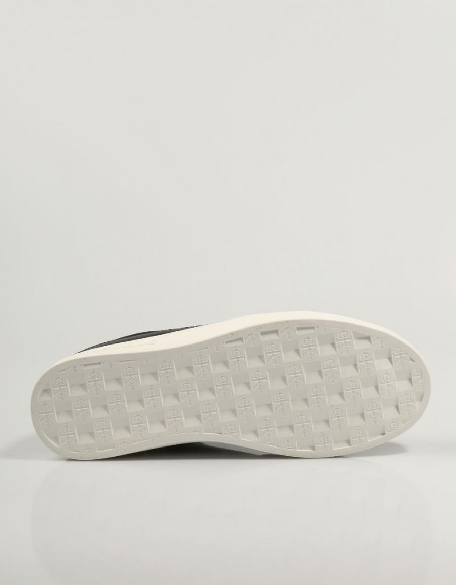 ZAPATILLAS CALVIN KLEIN CLASSIC CUPSOLE LACEUP MIX LTH en color Negro