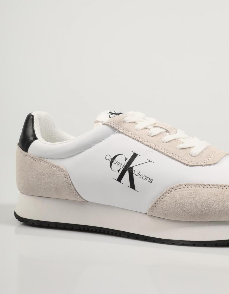 ZAPATILLAS CALVIN KLEIN RETRO en color Blanco