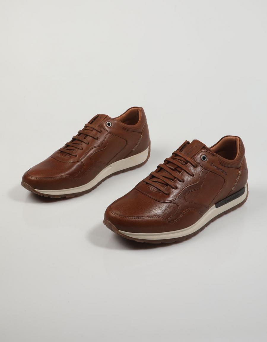 ZAPATILLAS KANGAROOS 476 en color Cuero