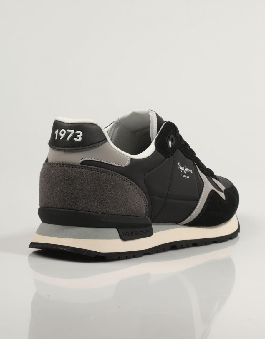 ZAPATILLAS PEPE JEANS BRIT REFLECT M en color Negro