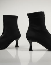 BOTINES MISS ELASTIC 77039 en color Negro