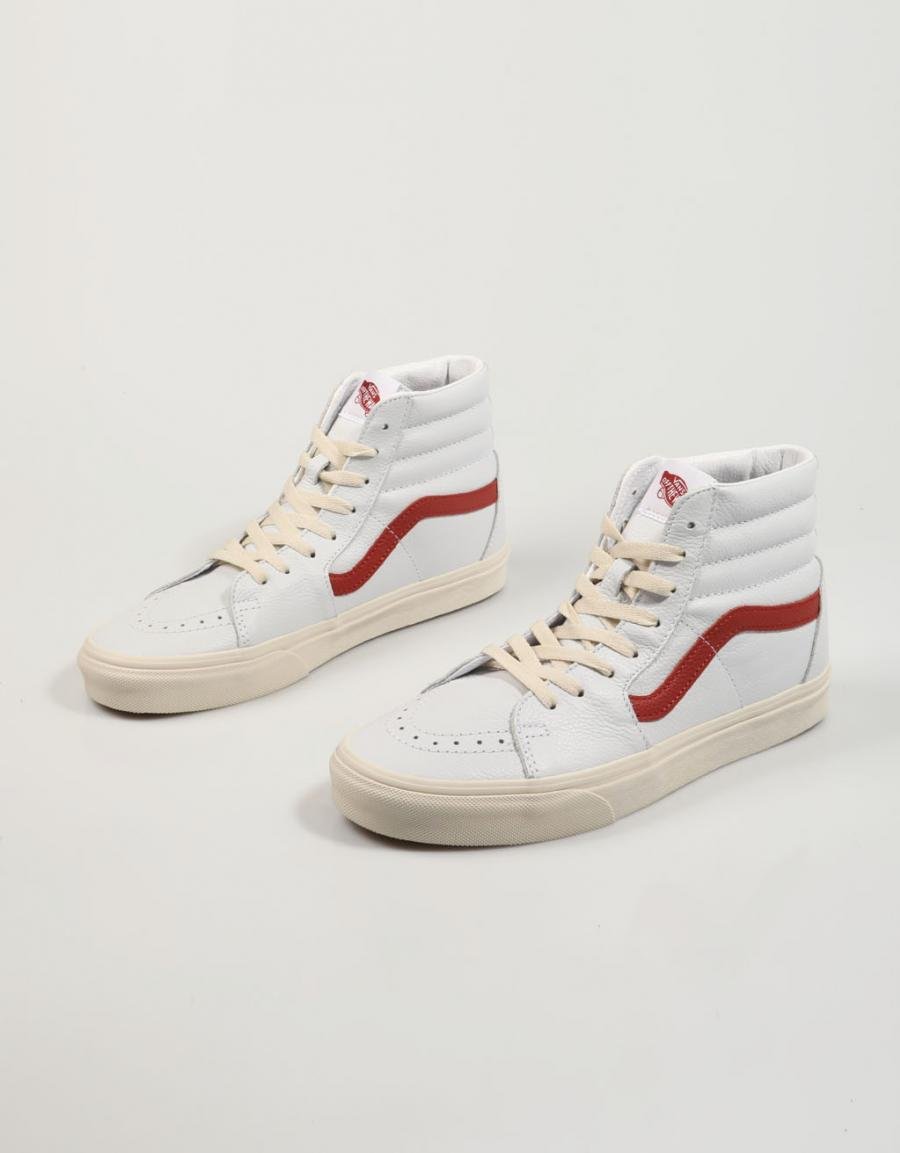 ZAPATILLAS VANS SK8 HI en color Blanco