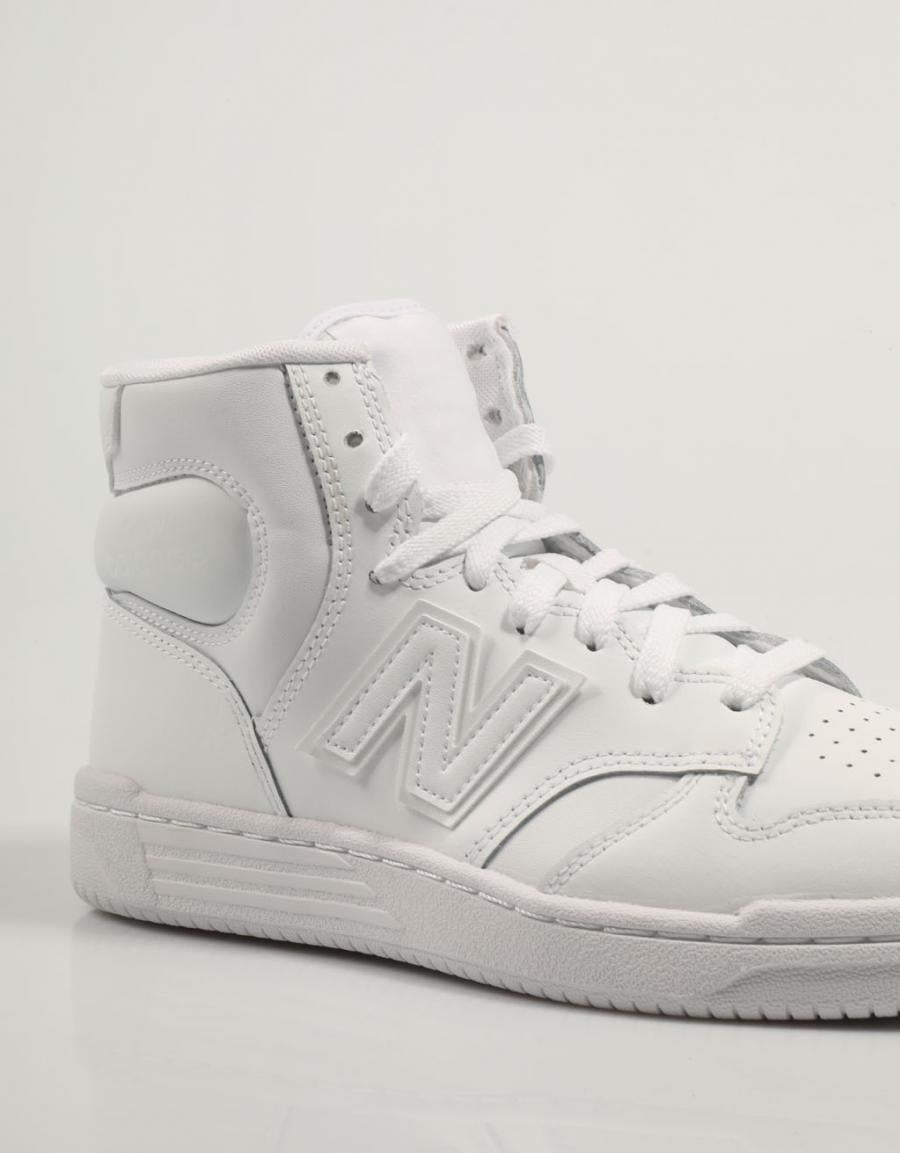 ZAPATILLAS NEW BALANCE BB480 en color Blanco