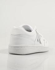 ZAPATILLAS NEW BALANCE BB480 en color Blanco