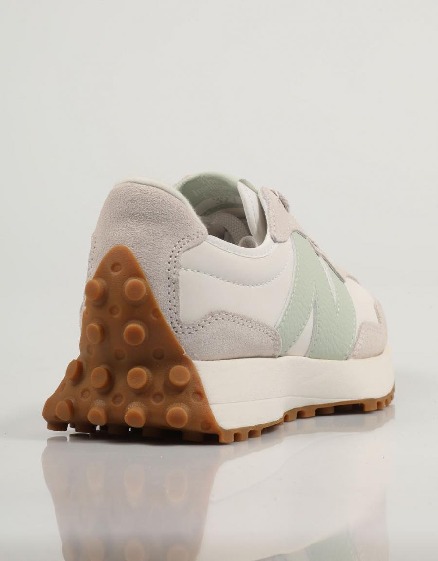 ZAPATILLAS NEW BALANCE WS327 en color Blanco