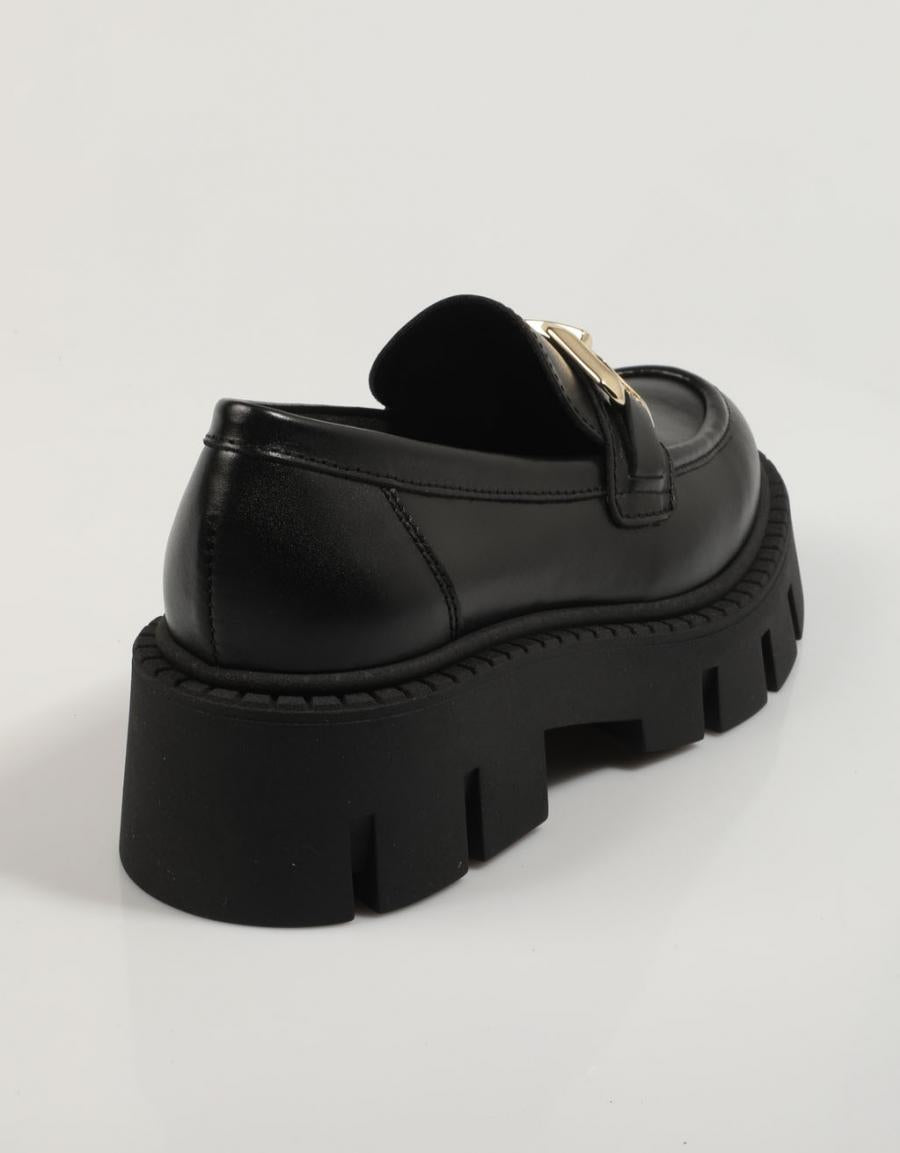 ZAPATOS SPORT REBECCA HOPE 7326 en color Negro